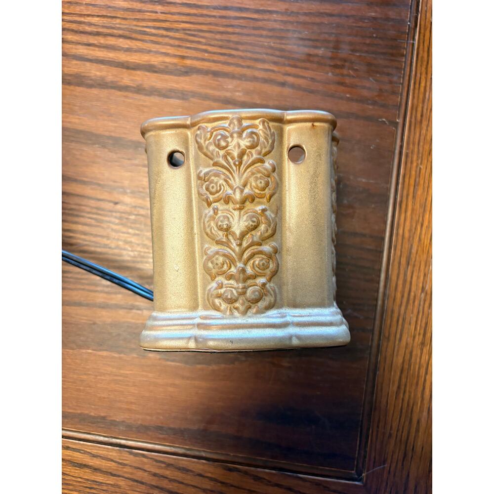 Scentsy Trellis Tuscan Style Full Size Wax Warmer No Dish - Picture 2 of 6